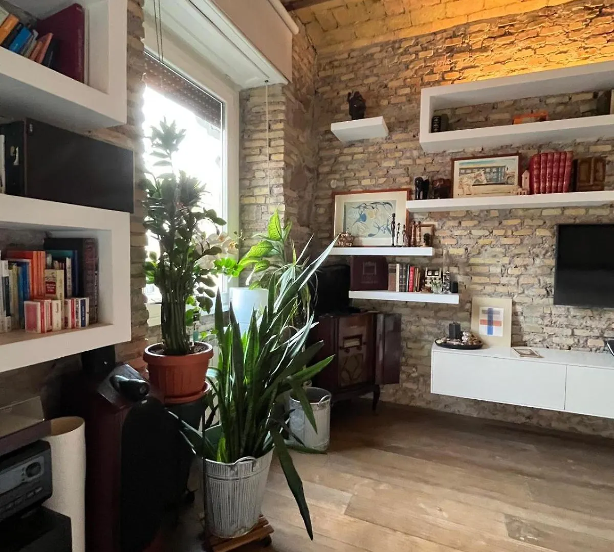 Luxury Loft Il Grottino Panzió Róma